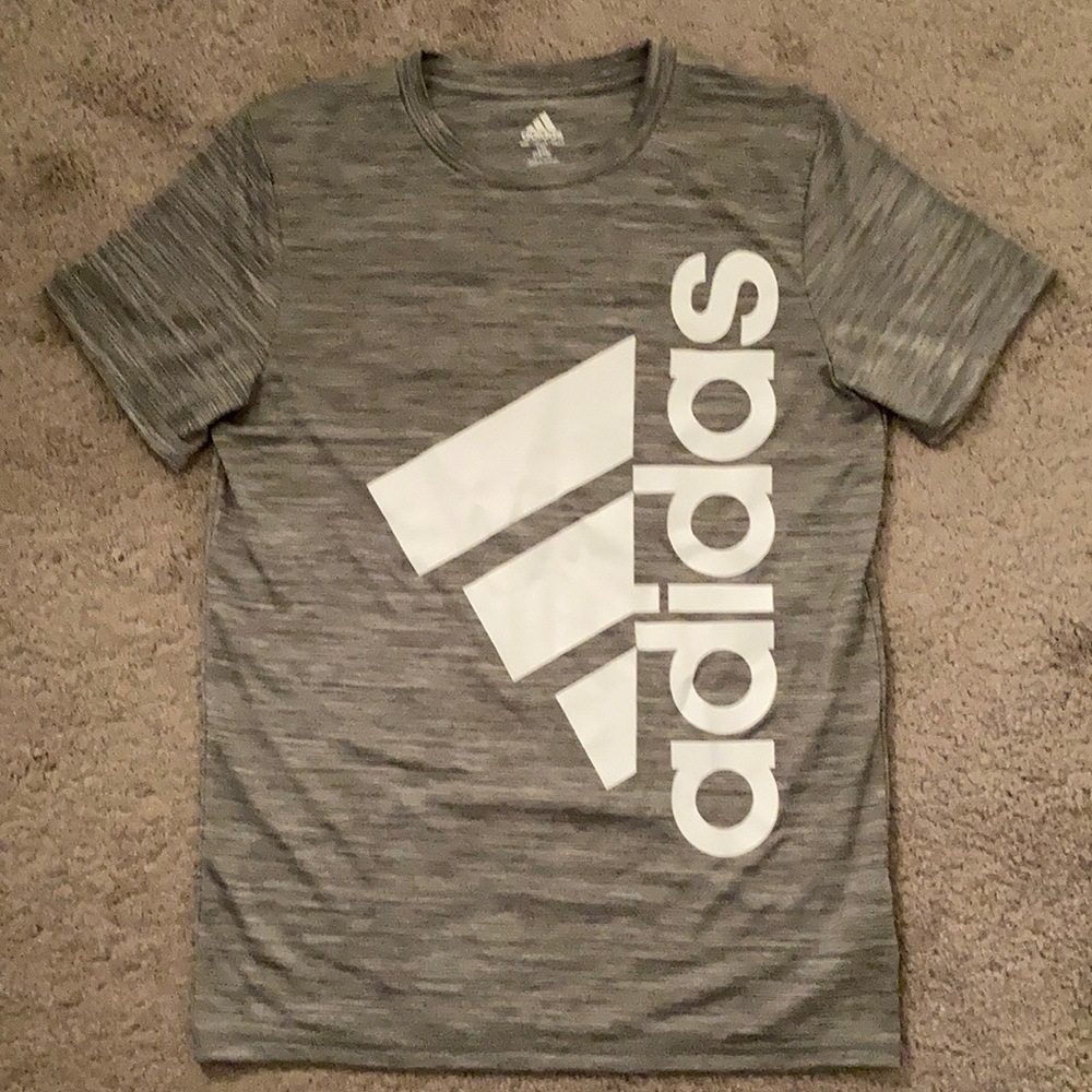 Adidas Boys Dri Fit Size Large T shirt